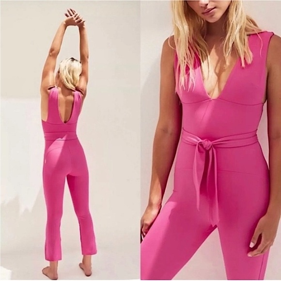 Free People Movement After Hours Jumpsuit in Festival Fuschia Size Small NWT - Picture 1 of 7